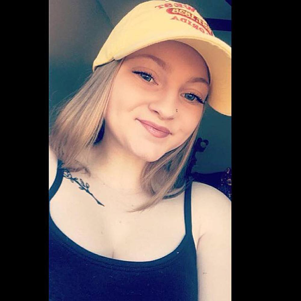 Meet your Posher, Hannah